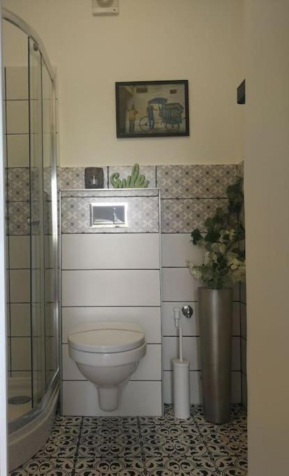 Casa Mini 5 Villa Pecs Ngoại thất bức ảnh